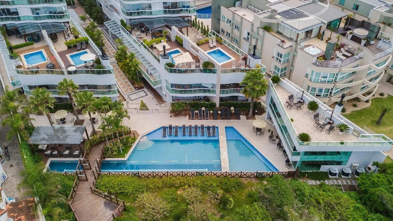 Apartment Varandas Do Atlantico - Apartamento Em Condominio Pe Na Areia Bombinhas