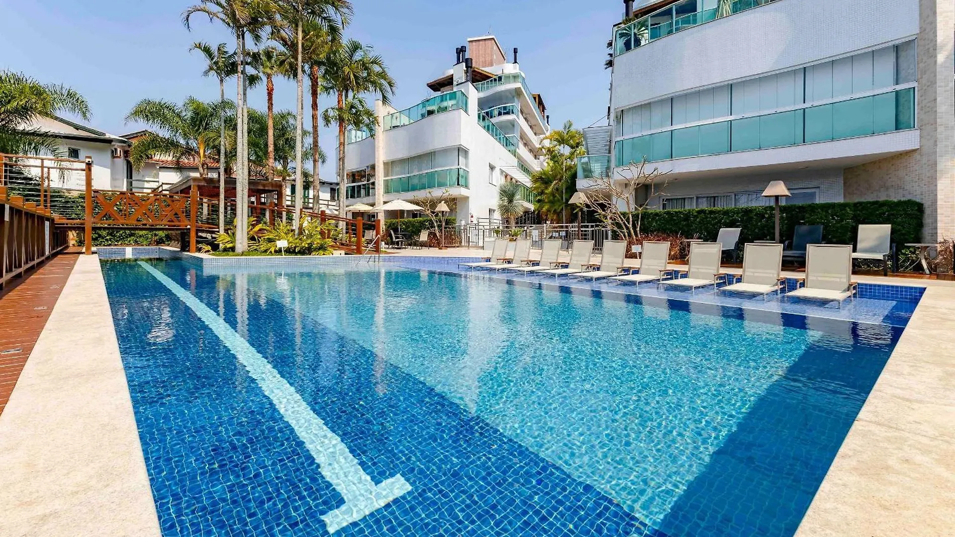 Apartment Varandas Do Atlantico - Apartamento Em Condominio Pe Na Areia Bombinhas Brazil